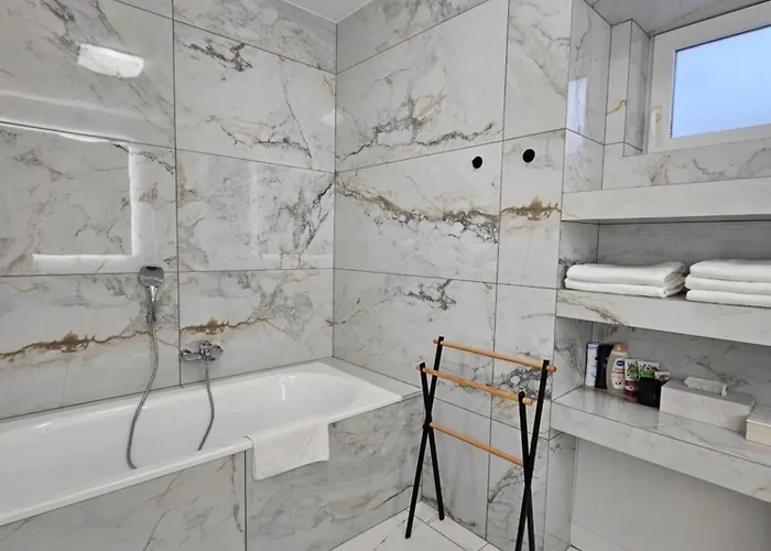 New4 * Olomouc